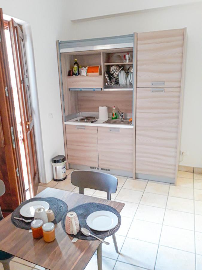 Residence Gregory Filicudi Pecorini Zewnętrze zdjęcie