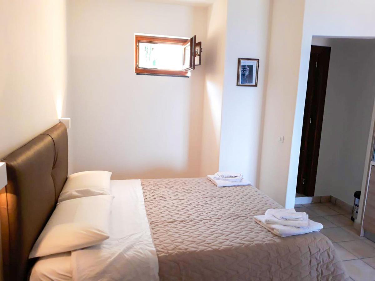Residence Gregory Filicudi Pecorini Zewnętrze zdjęcie